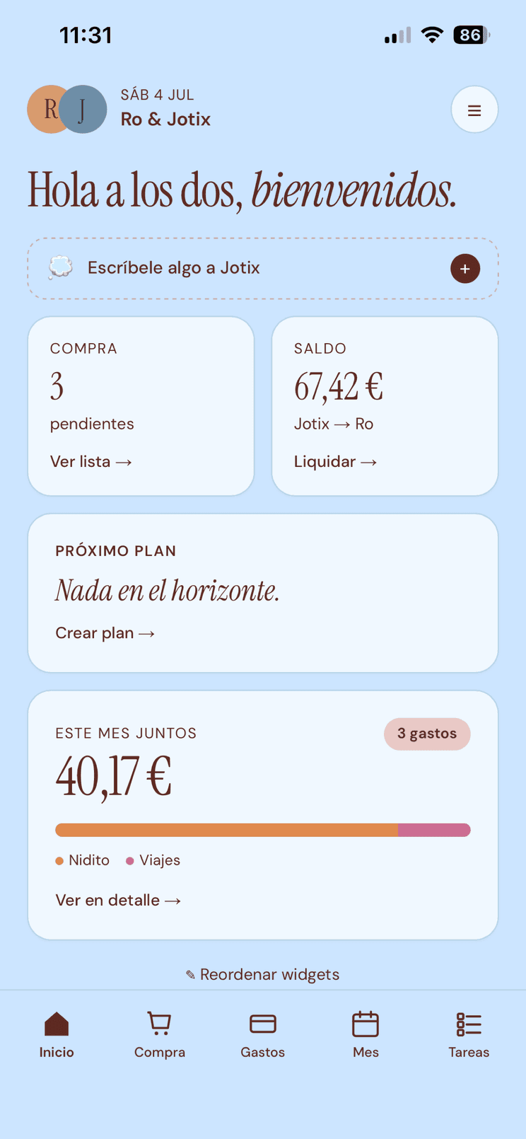 Pantalla de inicio de Conjunt: saldo de la pareja, compra pendiente, próximo plan y gasto del mes.